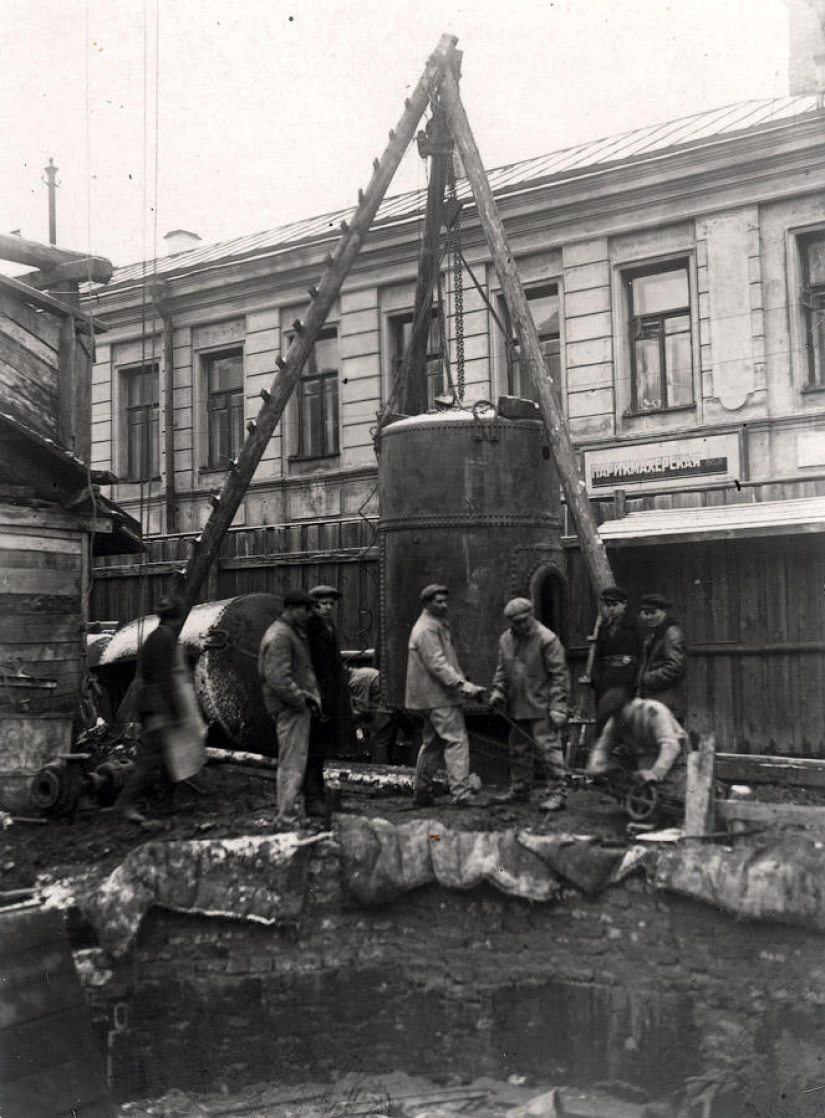 Cómo se construyó la primera etapa del Metro de Moscú