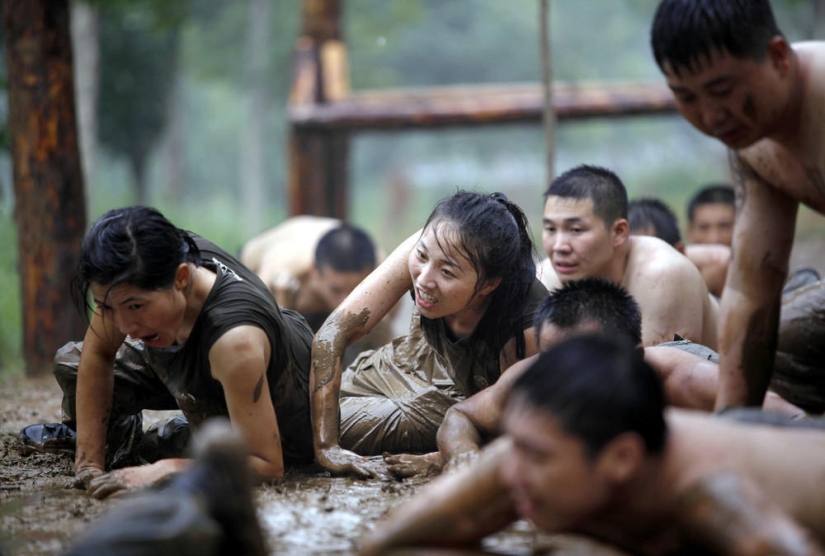 Cómo se entrena a las guardaespaldas de élite en China