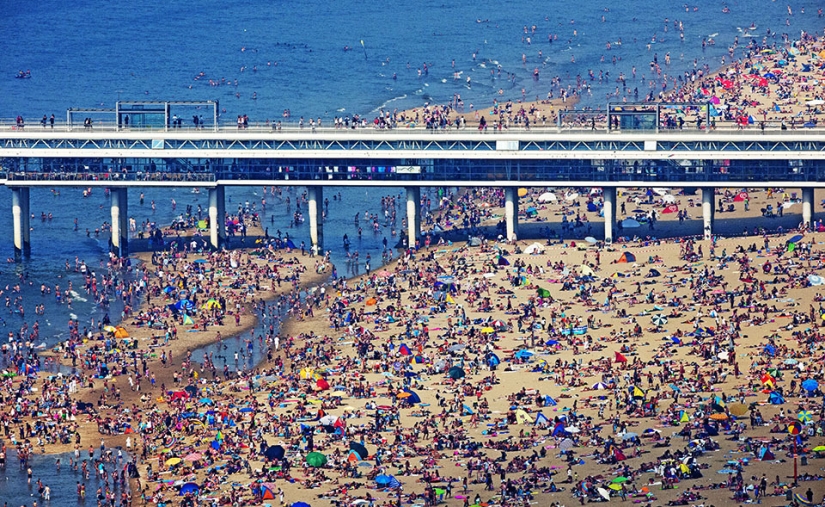 Cómo se ve la playa de Holanda a vista de pájaro