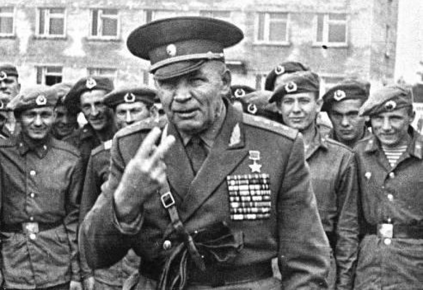 Cómo Vasily Margelov forzó por sí solo a 32.000 hombres de las SS a rendirse