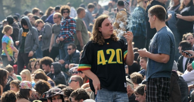Code 420: what connects us fans of marijuana with this figure