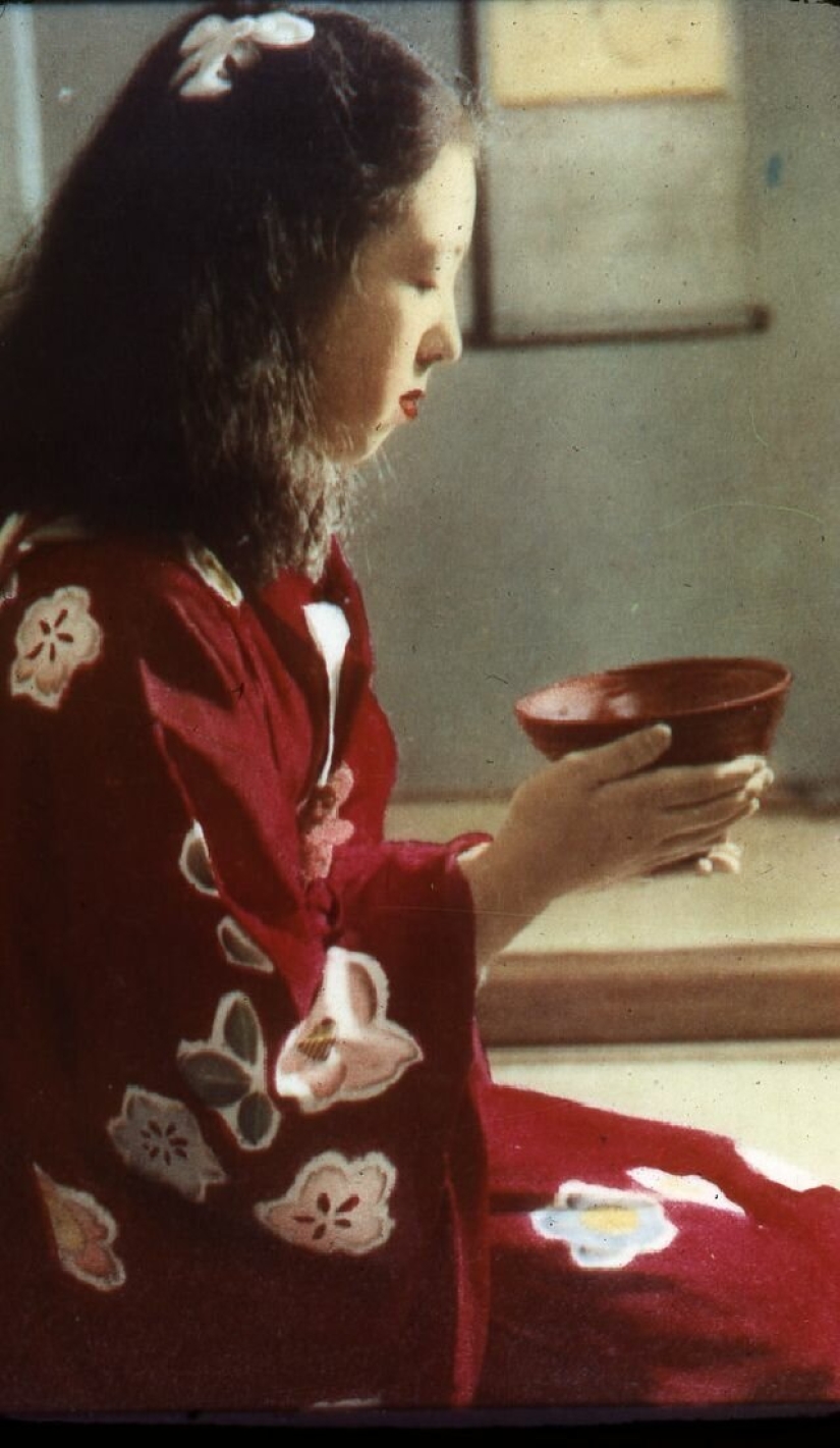 Color photographs of Japan in the beginning of 1950