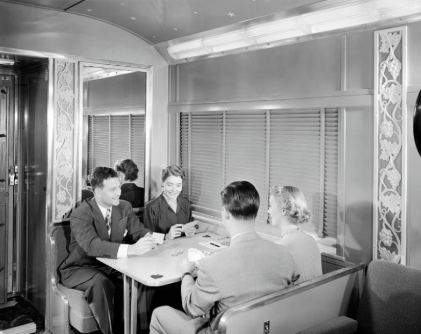 Comfort and luxury on the rails: here's what train travel in the United States looked like in the 1950s
