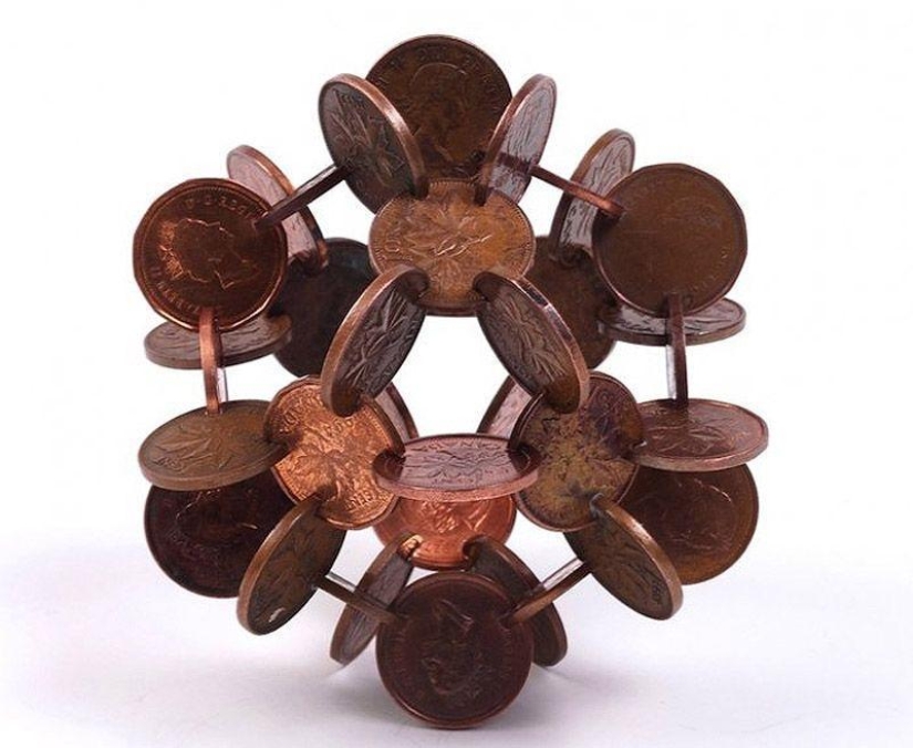 Complex geometry from coins