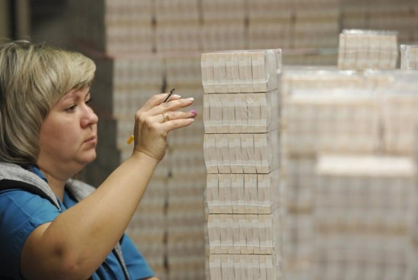 Conveyor of money: how production is organized at Goznak
