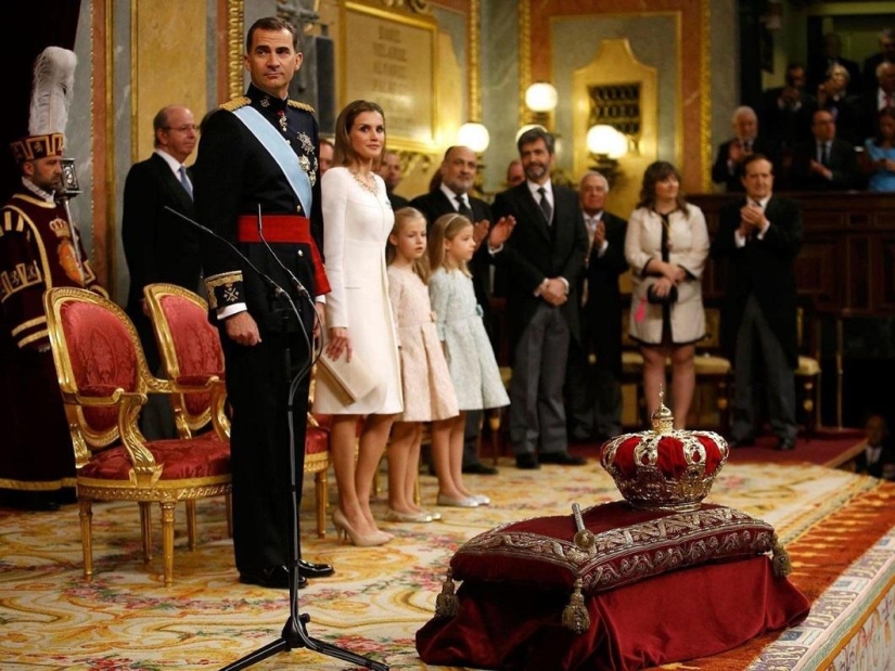 Coronación del nuevo monarca de España