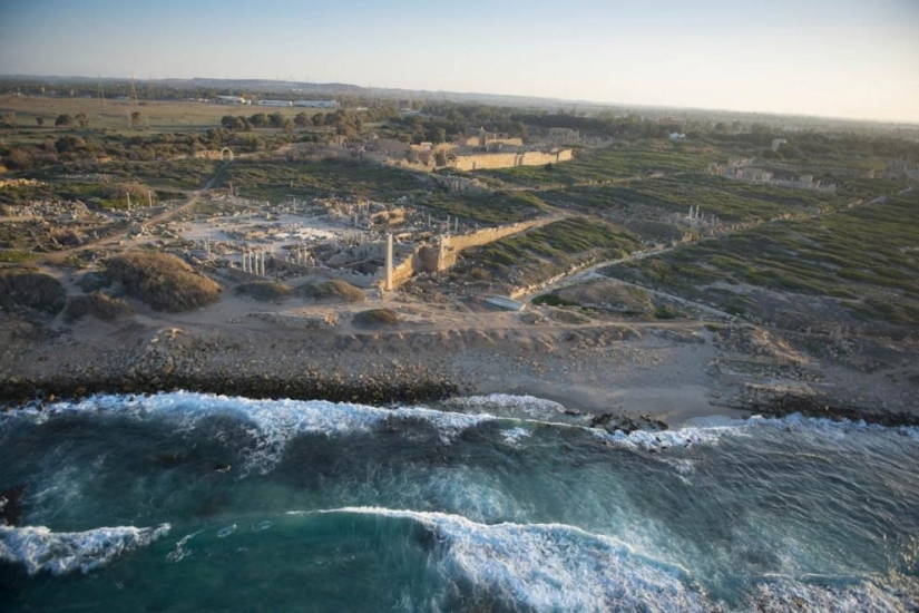 Costa libia desde el aire