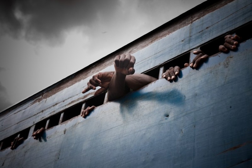 Cárcel para adolescentes en Sierra Leona: ¡aquí es donde está el verdadero infierno!