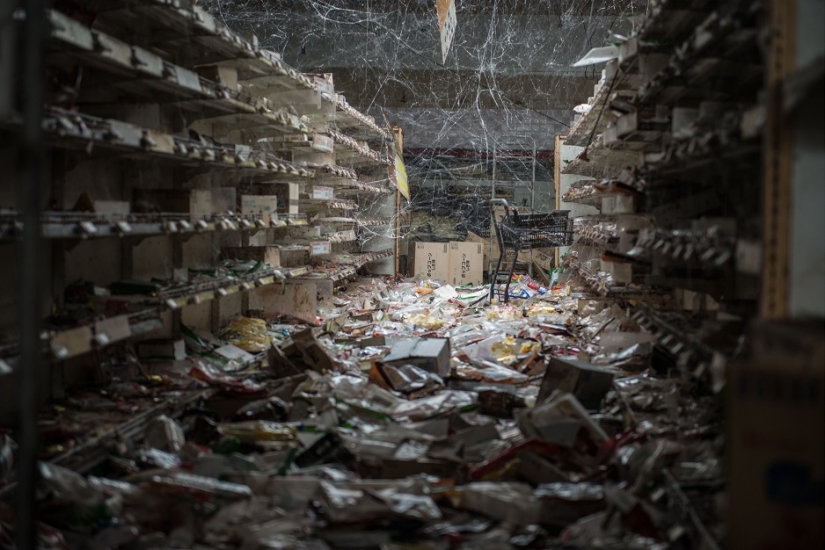 Creepy photos from the exclusion zone in Fukushima