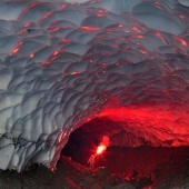 Cuevas de nieve de Kamchatka