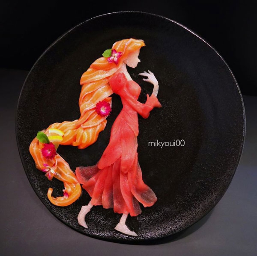 Culinary art plates: Japanese chef turns cutting fish into real masterpieces