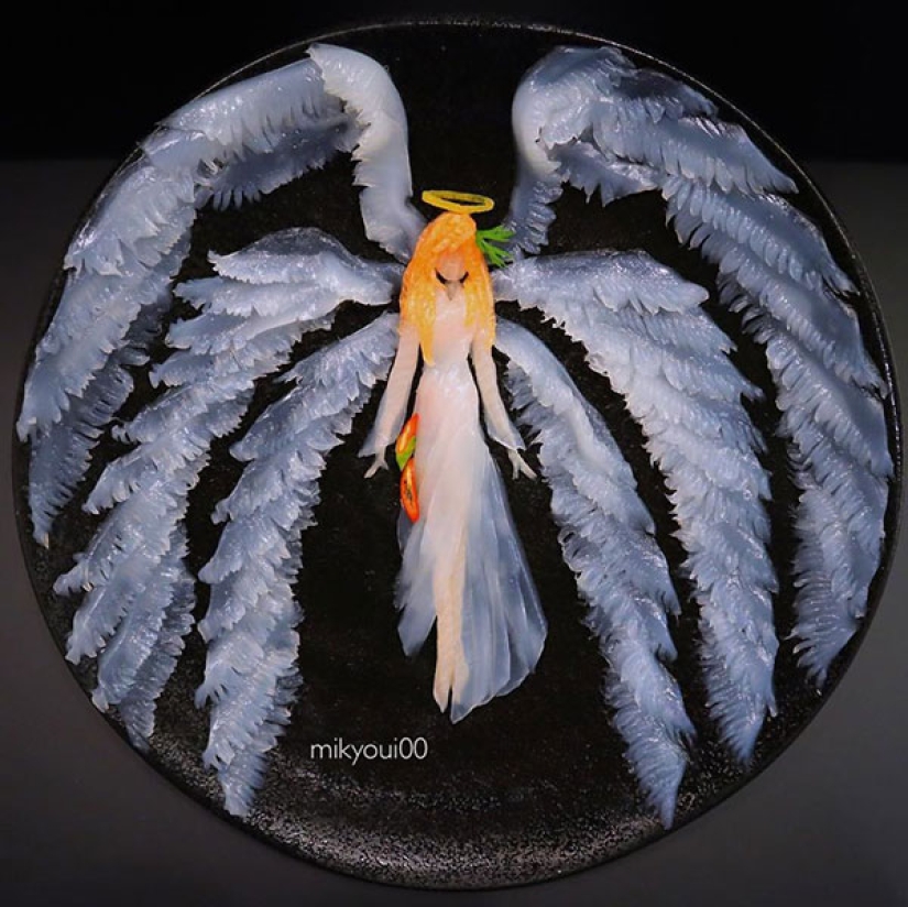 Culinary art plates: Japanese chef turns cutting fish into real masterpieces