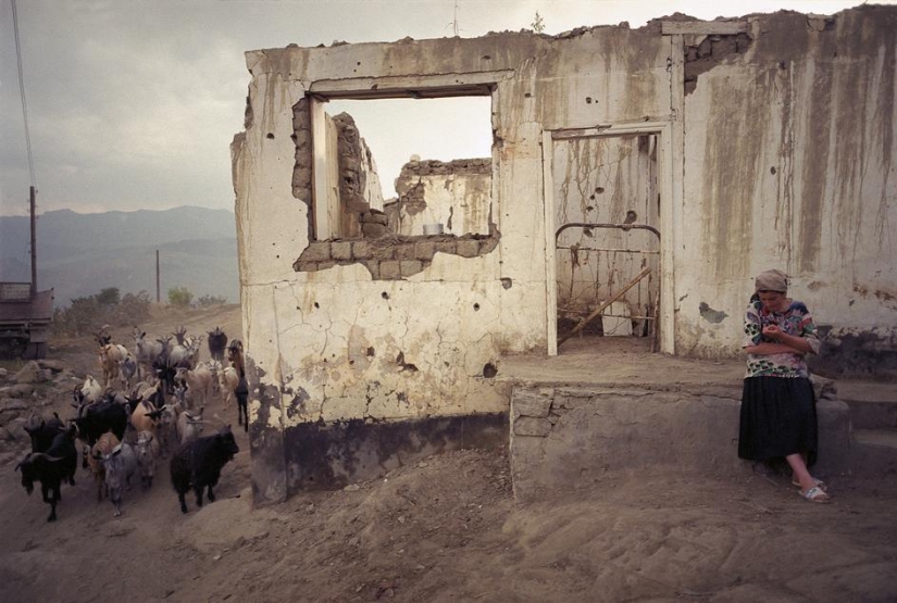 Dagestan, 2000, photographs by Thomas Dvorak