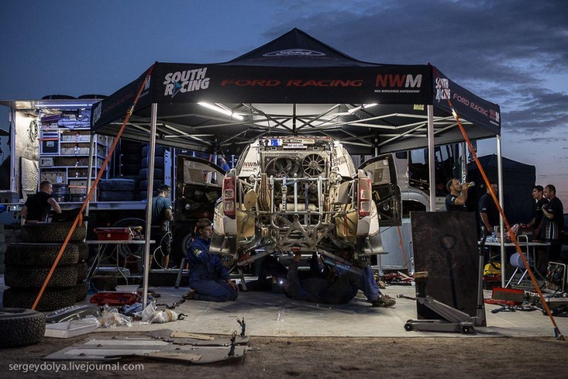 Dakar 2014. Night in Bivouac