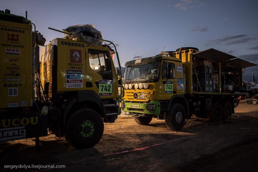 Dakar 2014. Night in Bivouac