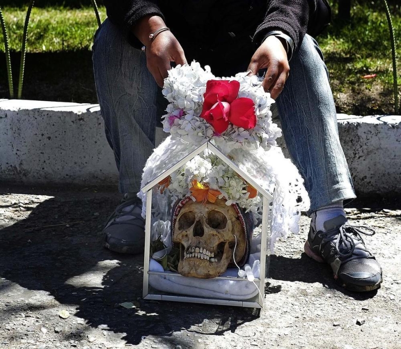 Day of the Skulls in Bolivia