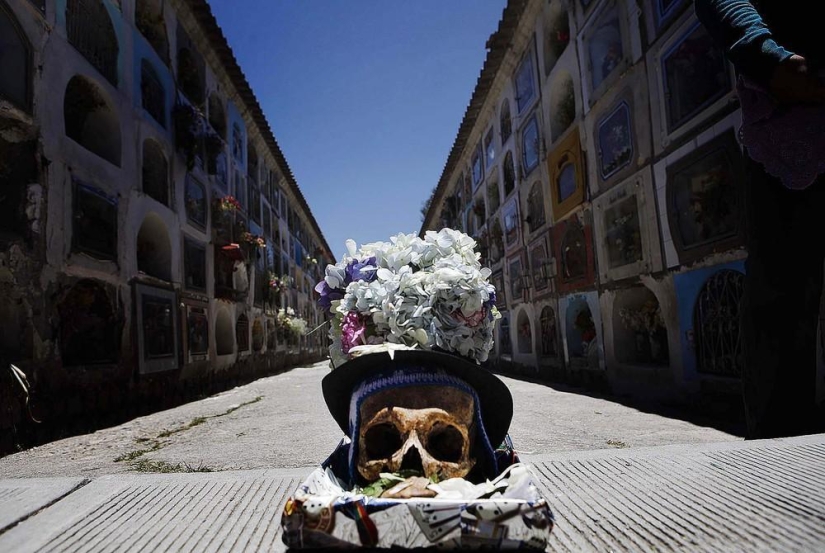 Day of the Skulls in Bolivia