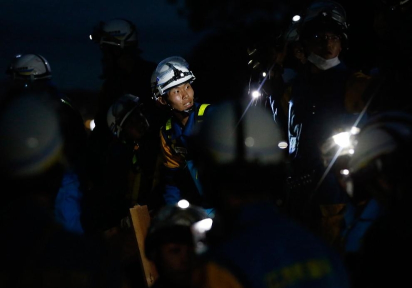 Deadly landslides hit Japan