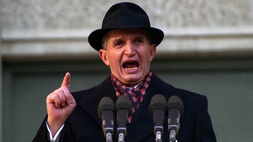 Death at the toilet wall: what was the end of the Romanian dictator Nicolae Ceausescu