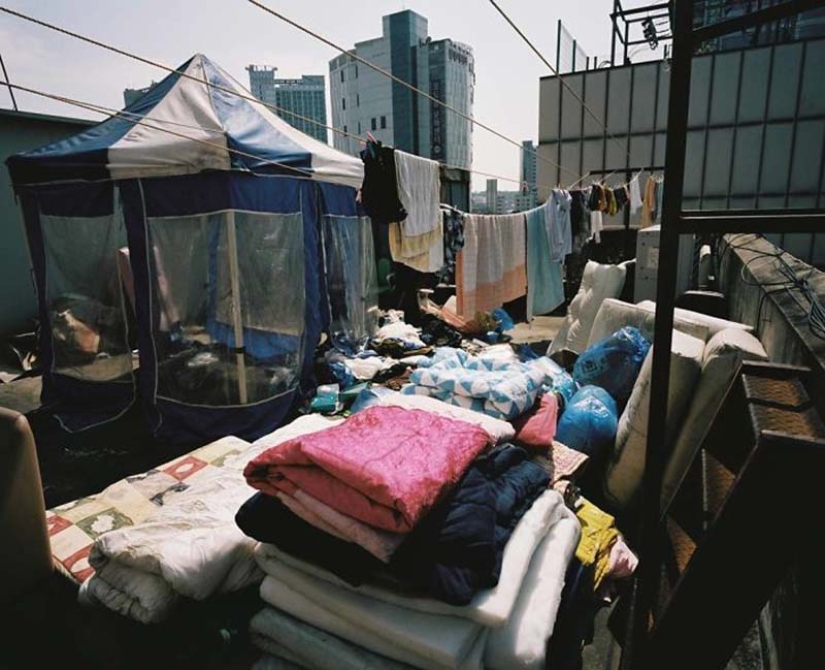 Depresivos goshiwon: ¿cómo son los habitantes de los alojamientos más baratos en Seúl