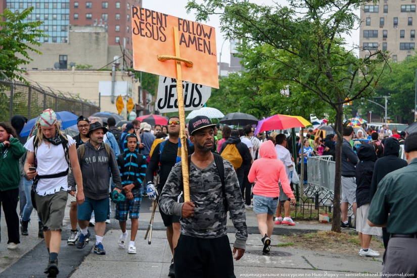 Desfile de sirenas: el buen espectáculo de monstruos de Brooklyn