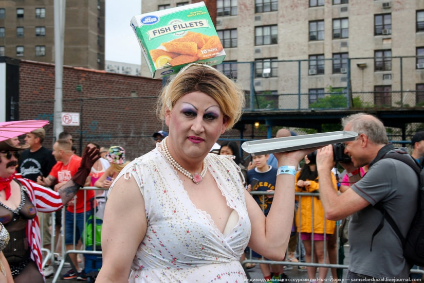 Desfile de sirenas: el buen espectáculo de monstruos de Brooklyn