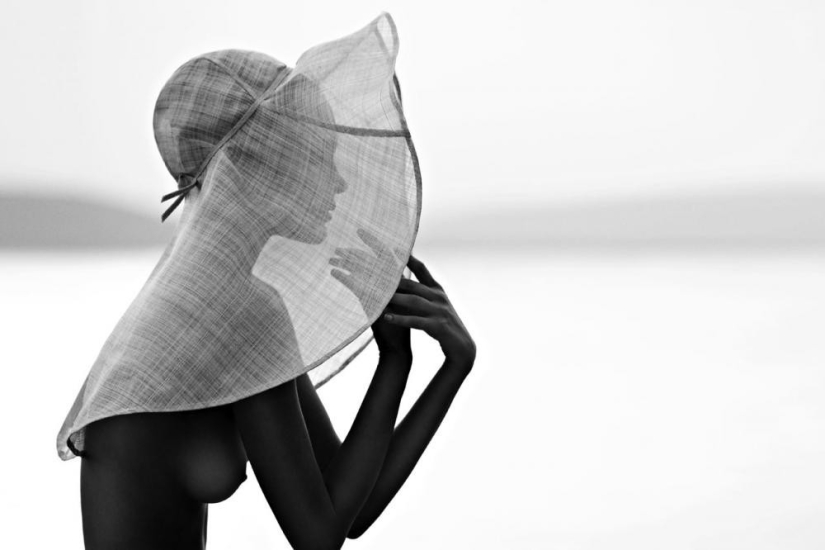 Desnudo Blanco y Negro: Mujeres ideales por Marco Glaviano