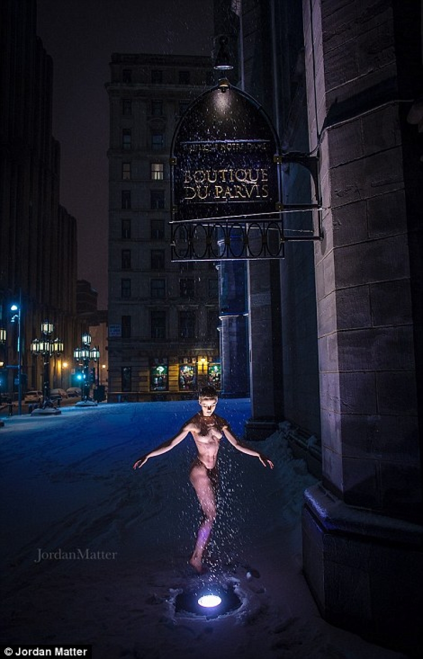 Desnudos en la gran ciudad: bailarines y bailarinas desnudos para un proyecto fotográfico único