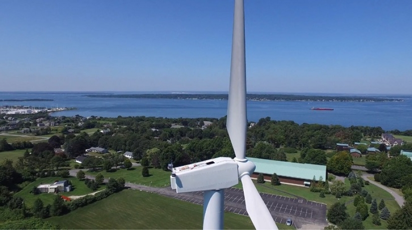 Drone caught sunbathing on a windmill