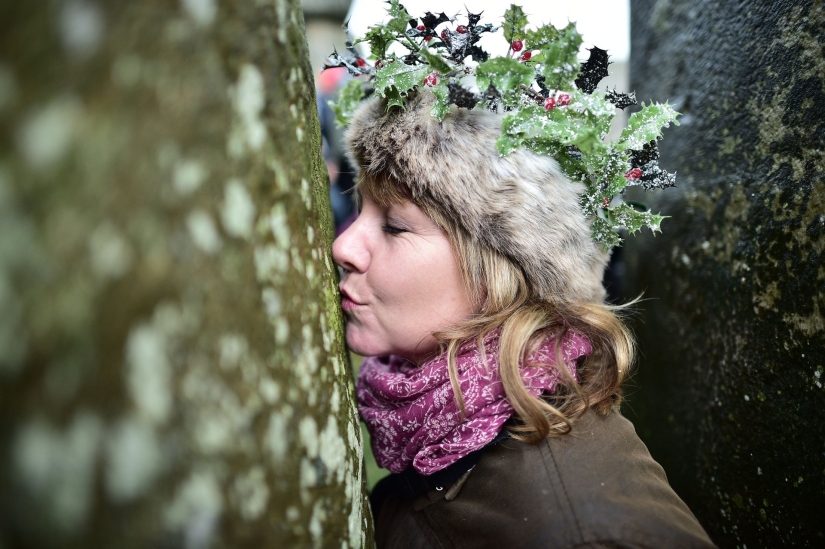 Druidas, paganos y danzas rituales: cómo es el solsticio de invierno en Stonehenge