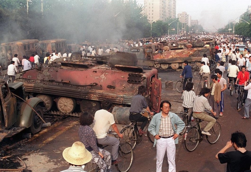 Ejecución de manifestantes en la plaza de Tiananmen hace 25 años
