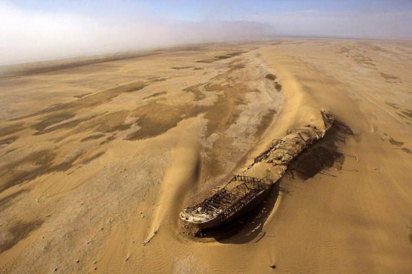 El barco más famoso del desierto.