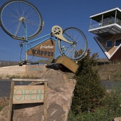 El café alemán, donde todo está al revés, es muy popular entre los turistas