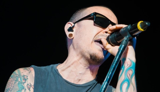 El cantante de Linkin Park, Chester Bennington, se suicidó