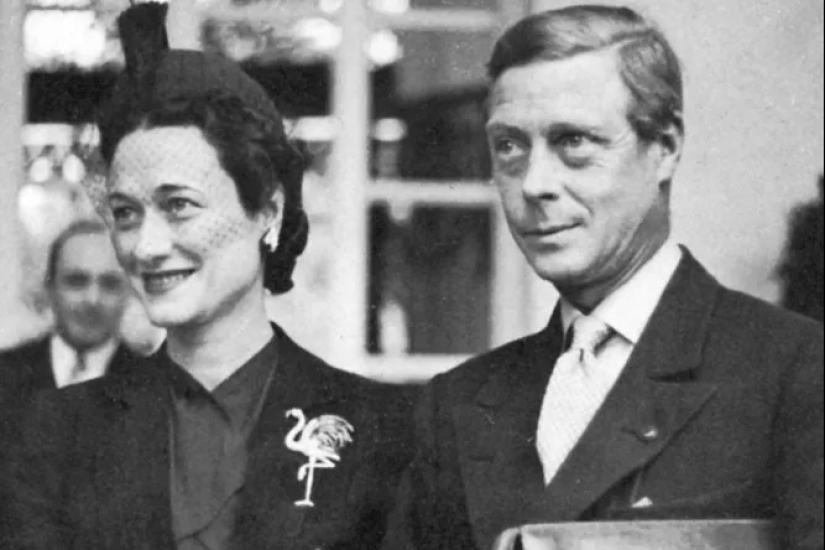 El ex rey, que no quiero recordar: como el tío de Isabel II abdicó y se unió a la de Hitler