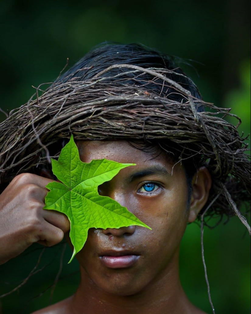 El fenómeno de la tribu de ojos azules de la isla Butung