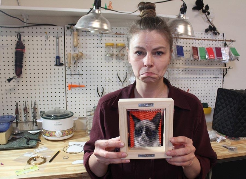 El gato más enojado de Internet se ha convertido en la musa de los artistas