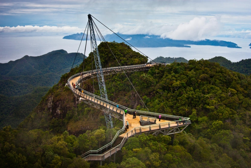 El increíble puente aéreo de Langkawi