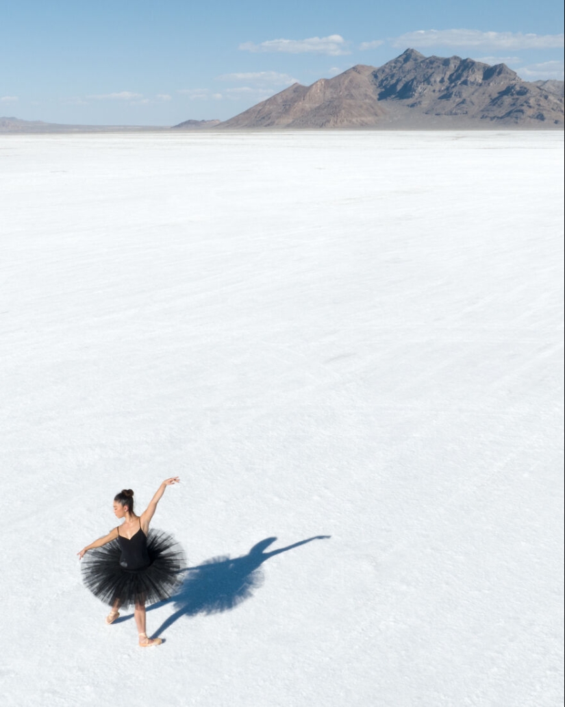 El Lago de los Cisnes Reimaginado: 16 Fotos Aéreas De Bailarines De Ballet Capturadas En El Lago Salado En Utah