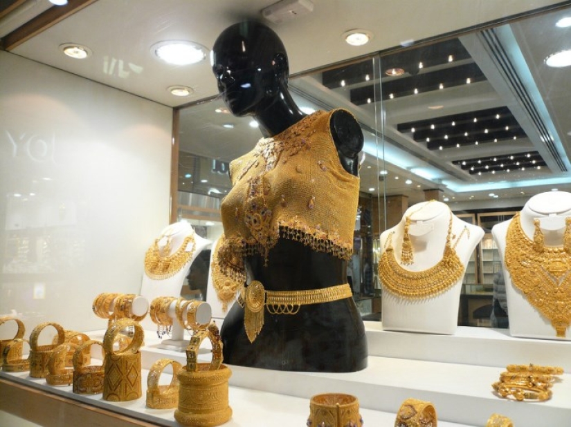 El mejor remedio de la fiebre del oro: 10 toneladas de oro en el mercado de Dubái