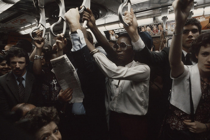 El metro y los viajeros de Nueva York en 1981