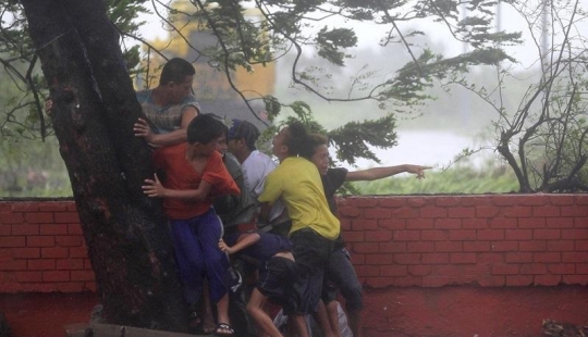 El tifón Ramassan azota Filipinas