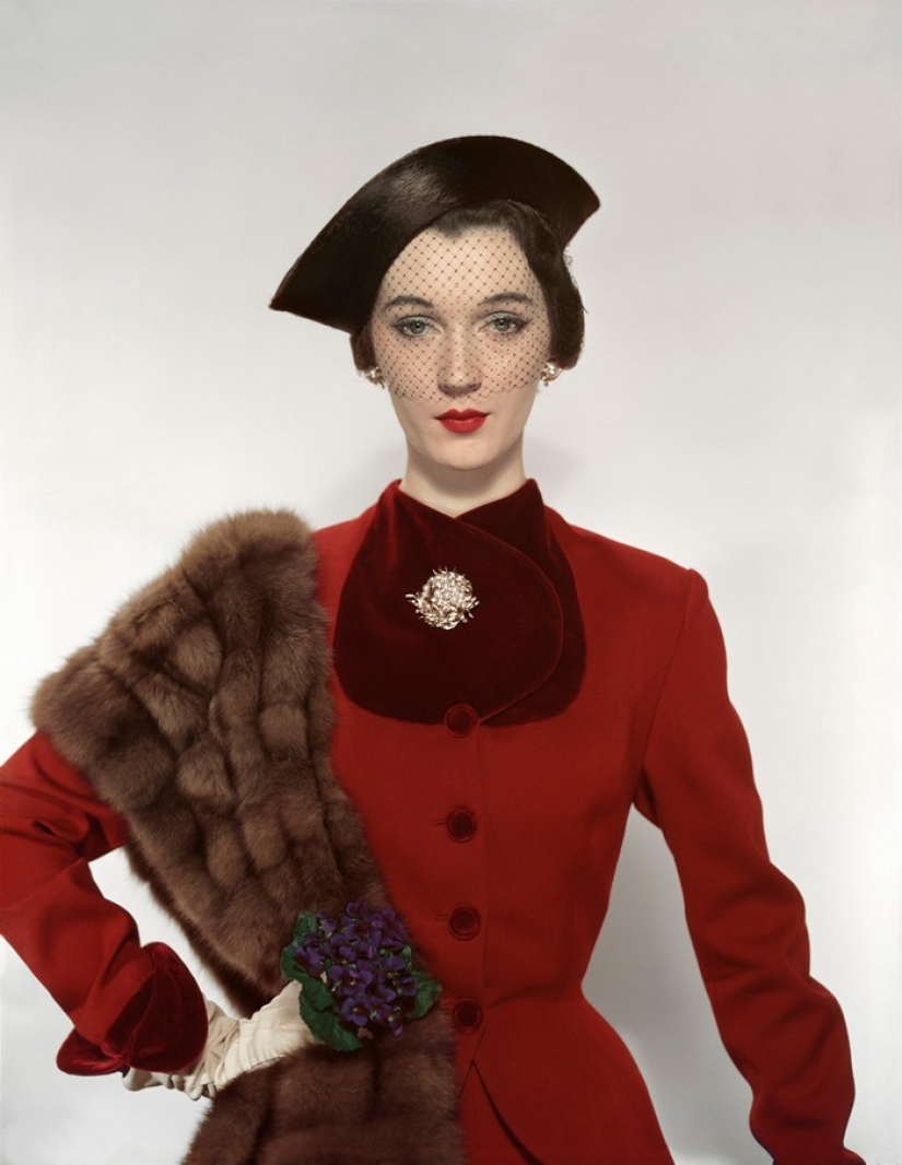 Erwin Blumenfeld: photographer of beautiful women