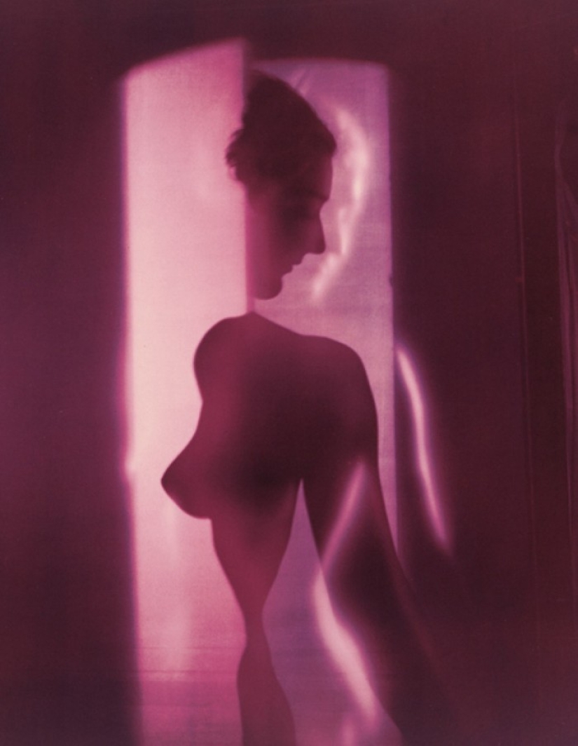 Erwin Blumenfeld: photographer of beautiful women