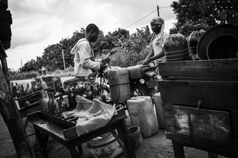 Es solo una bomba, o cómo funciona la mafia petrolera de Benin