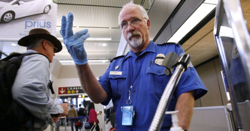 Esta colección de artículos incautados a los pasajeros aéreos por la TSA le alegrará el día