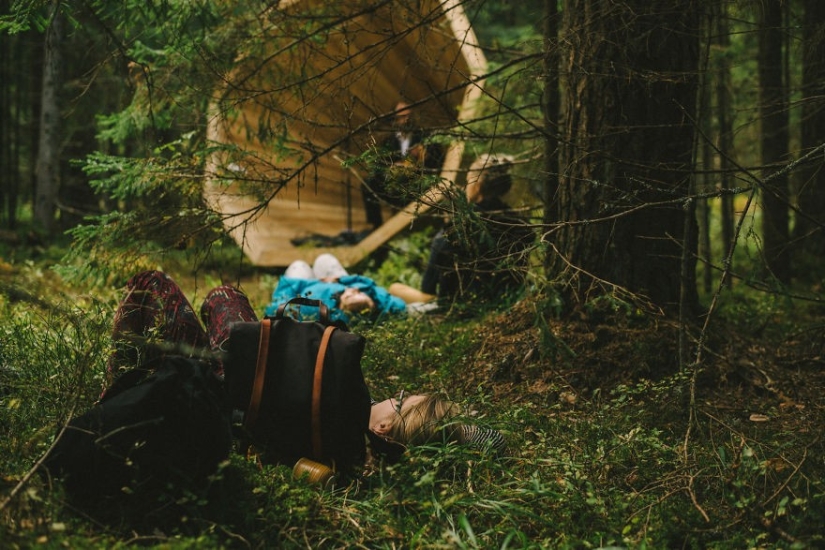 Estudiantes estonios construyeron cuernos gigantes para escuchar el bosque