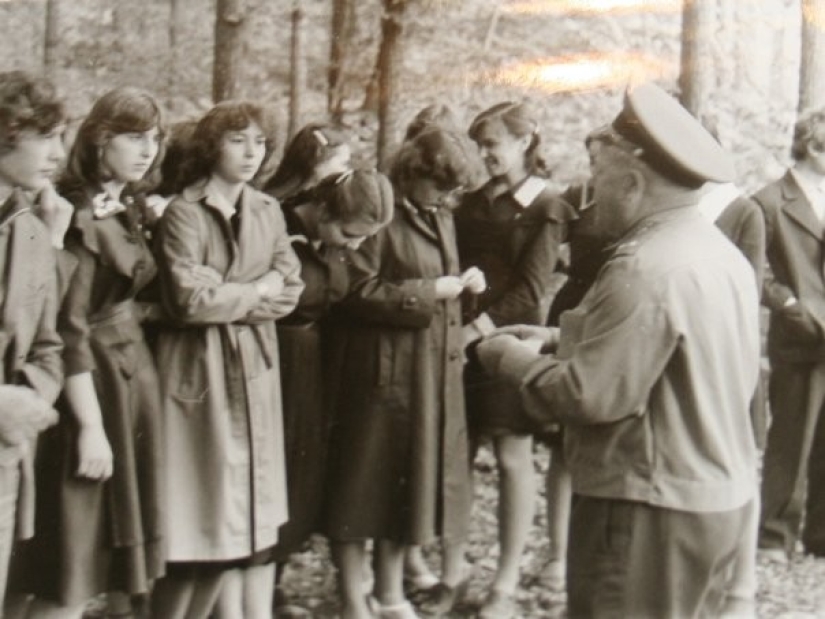 Even girls received initial military training in Soviet schools