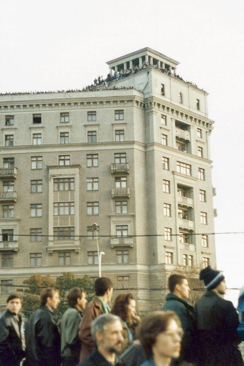 Execution of the House of Soviets on October 4, 1993