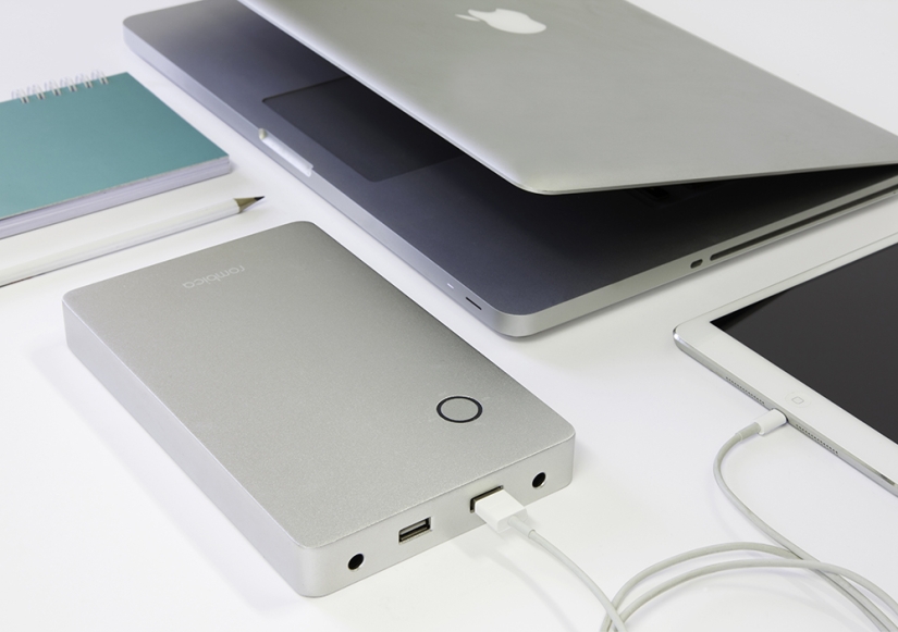 External Batteries… designed for Apple
